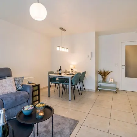 Seapollo-apartment In Walking Distance Of The Beach Apartman Nieuwpoort